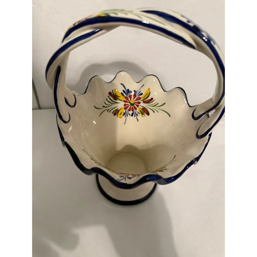 RCCL Portugal Hand Painted Ceramic Floral Basket Vase Twisted Handle Scalloped‎